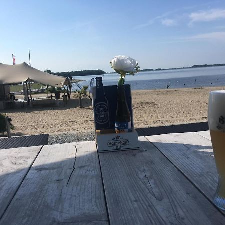 Nieuw! 6-Persoons Chalet Aan Het Veluwemeer Dichtbij Harderwijk, Amersfoort En Zwolle Villa Hulshorst Exterior foto